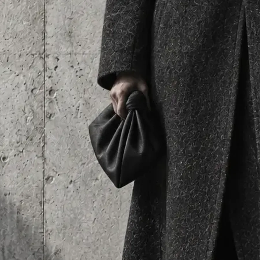 Crop of Leather Object 03 in look 07