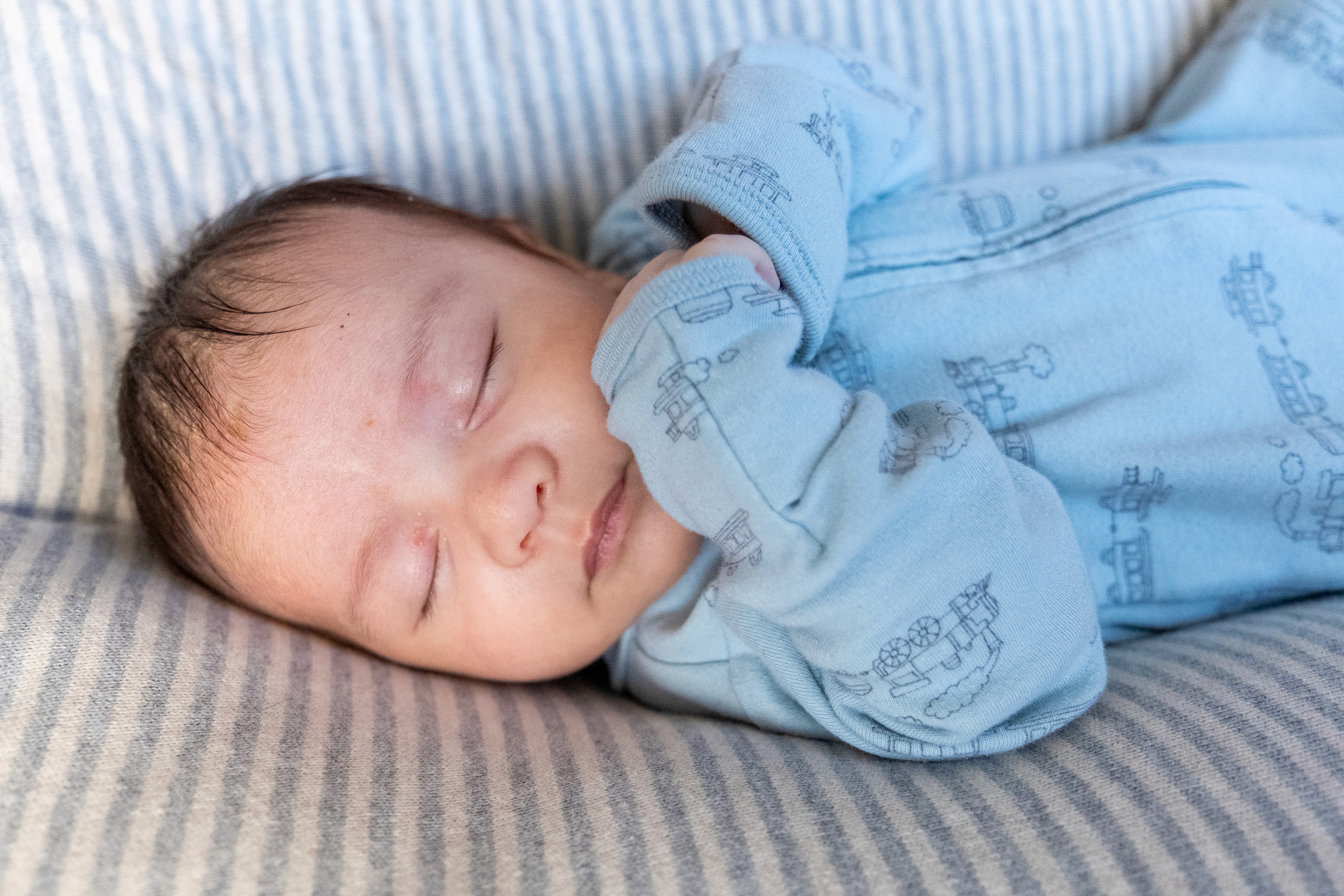 newborn baby NYC sleeping photo Katt Jones