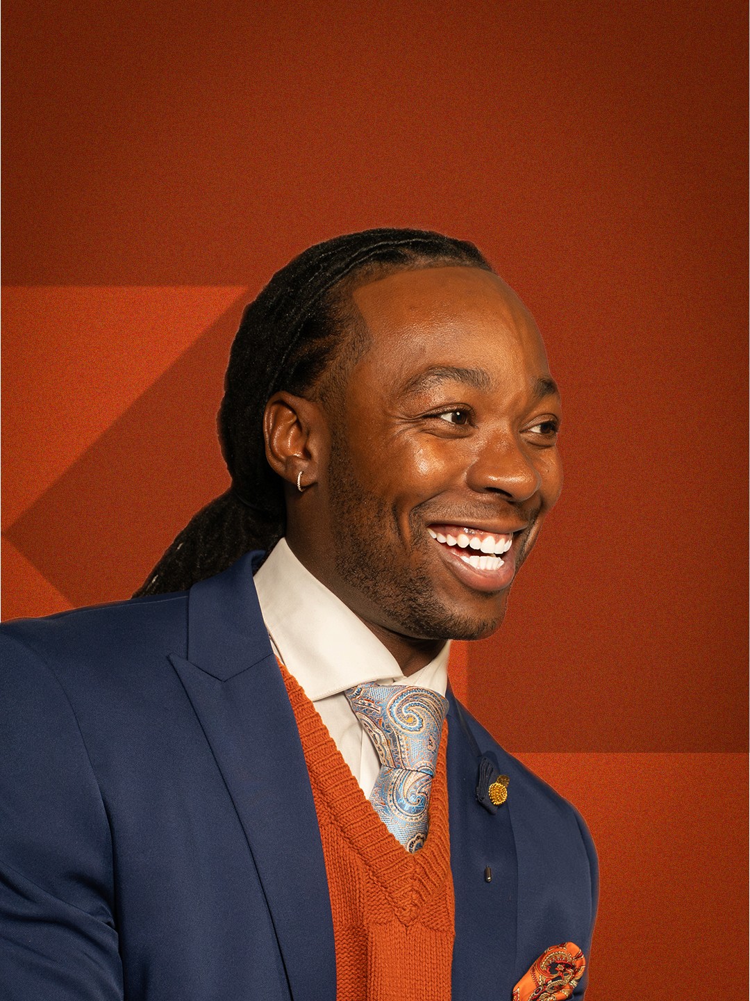 woman in white crew neck shirt smiling