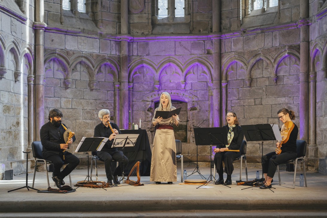 Laudatio Funebris - Grupo 1500