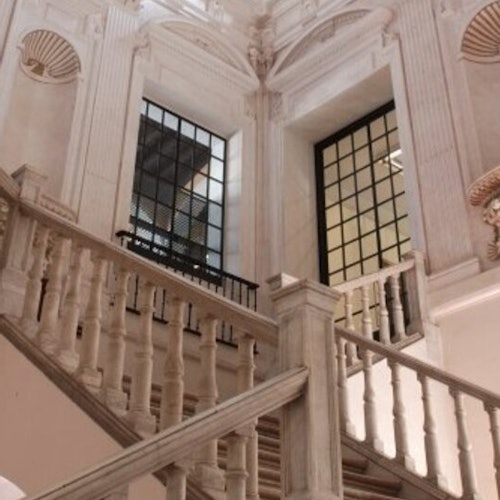 塞维利亚美术馆：入场门票 + 导游带团票