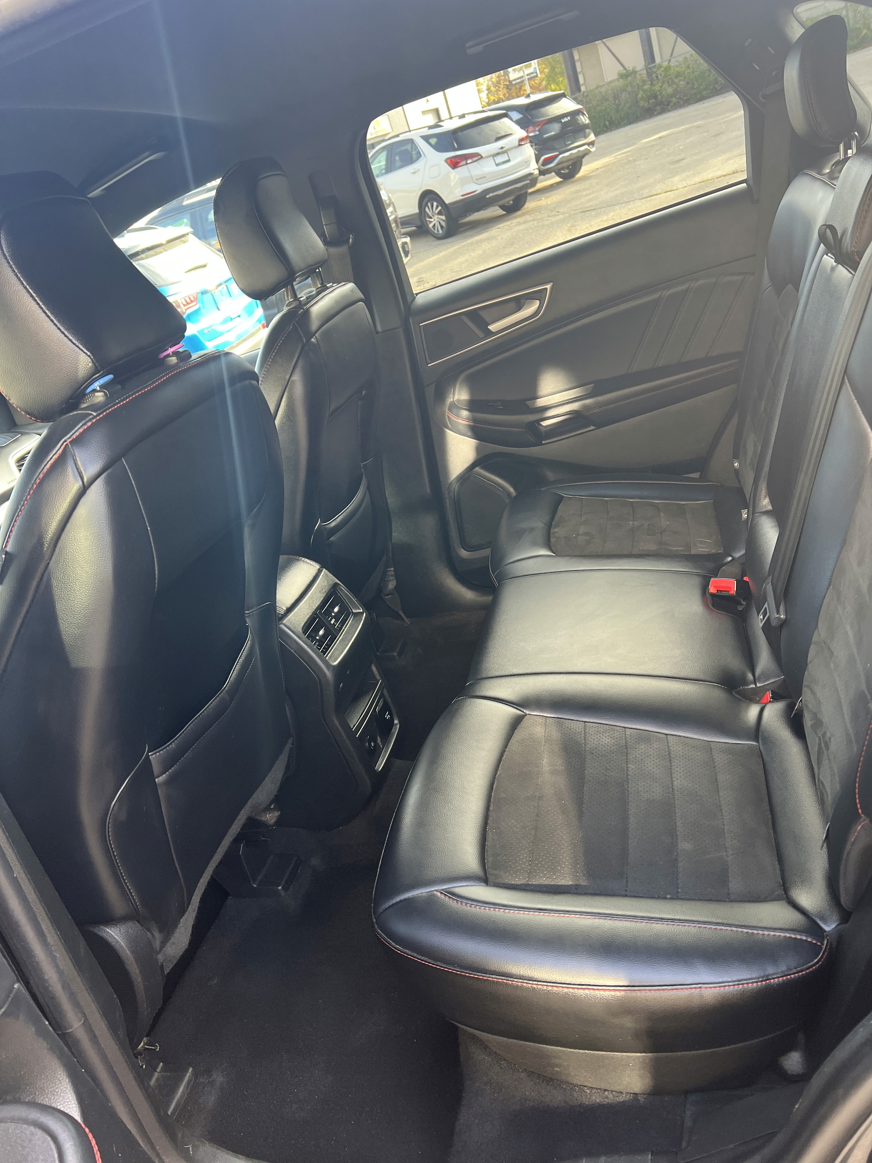 2024 Ford Edge photo 7