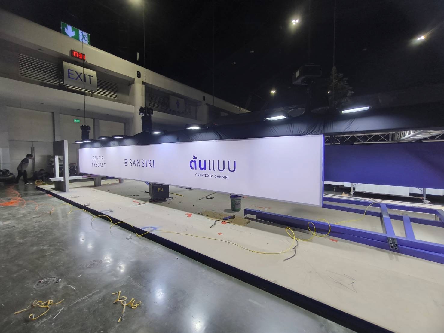 งานพิมพ์ Lightbox แขวน เพดาน sansiri