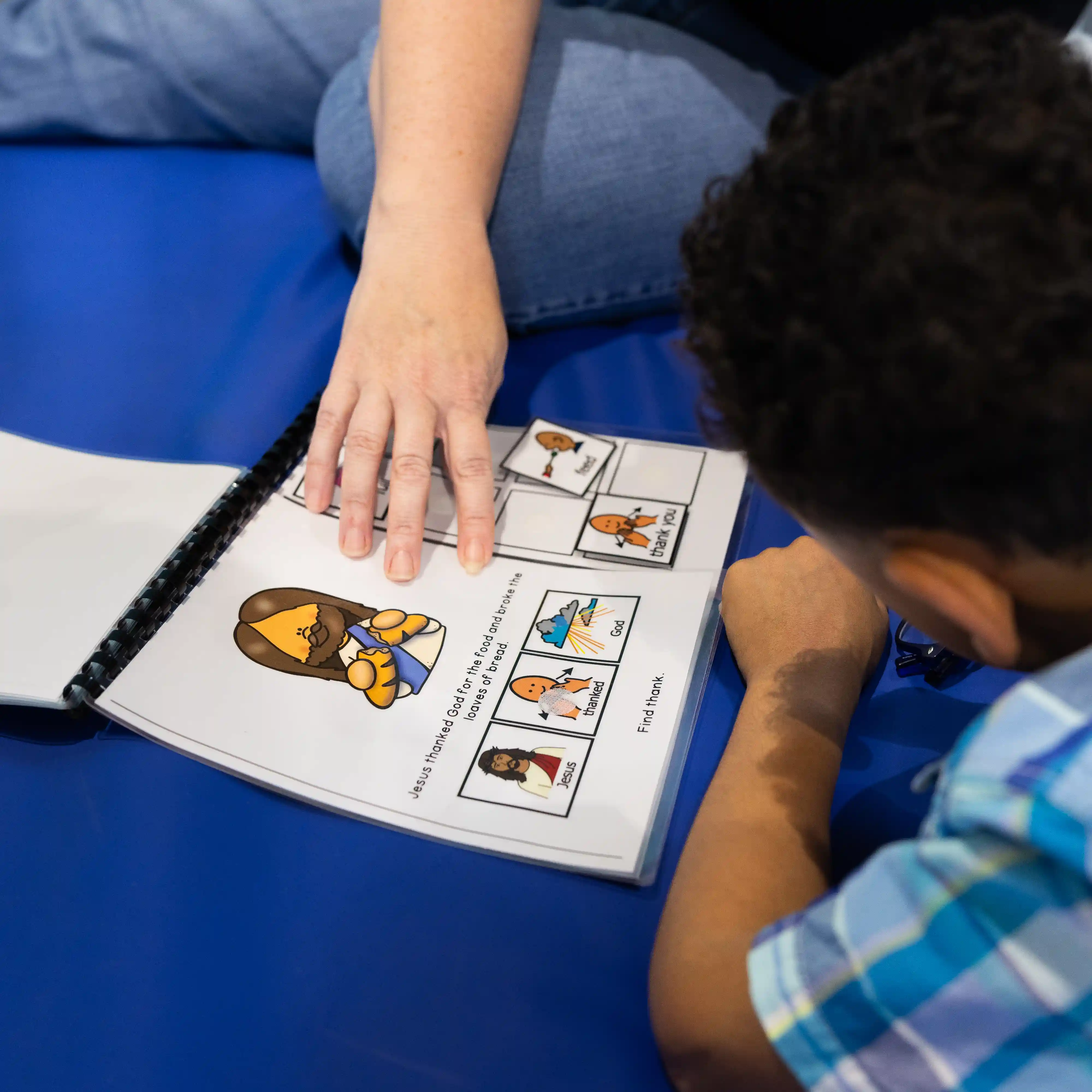 WAVES Teacher Using Interactive Curriculum