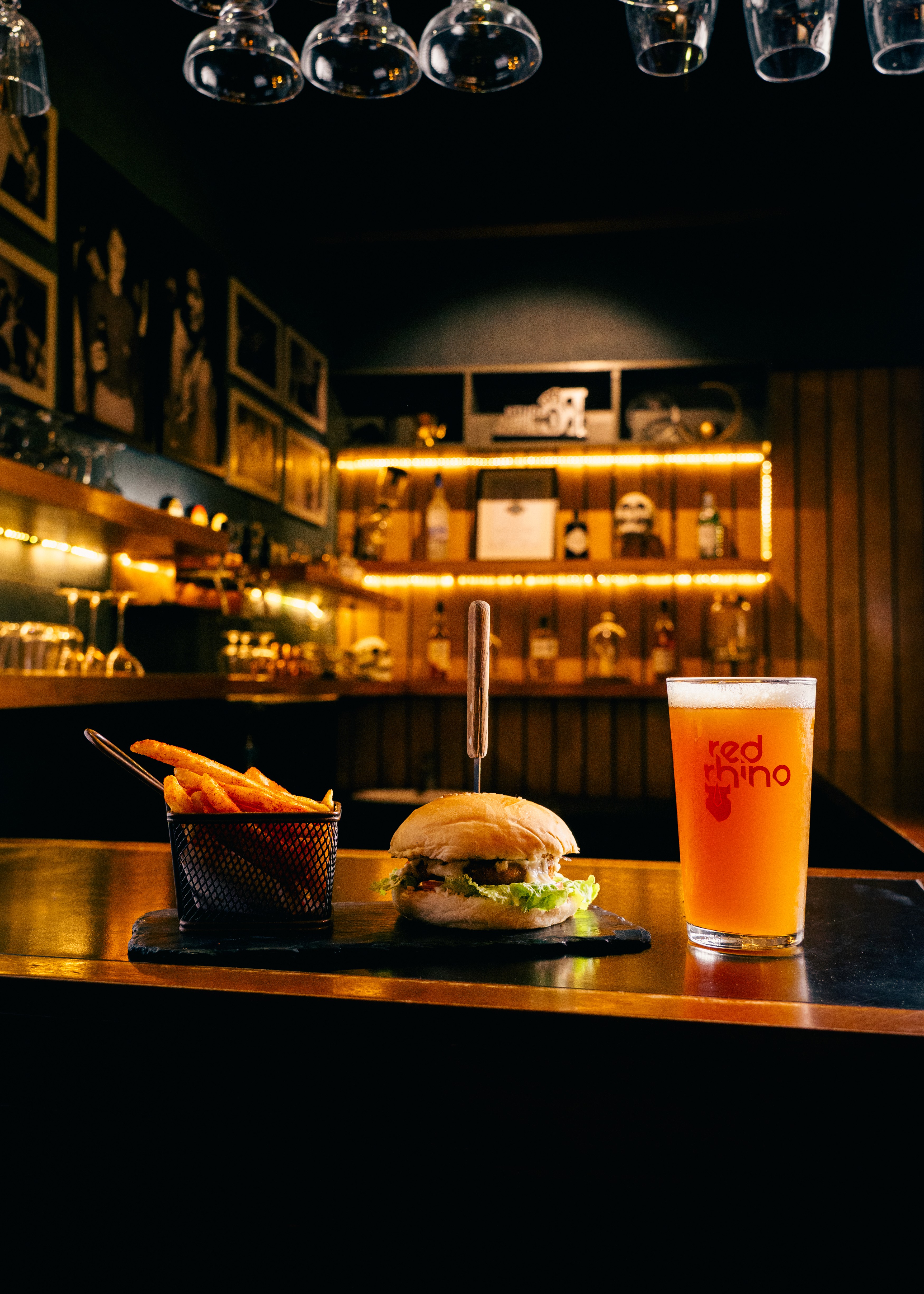 red-rhino-whitefield-best-brewpub-bangalore-interior