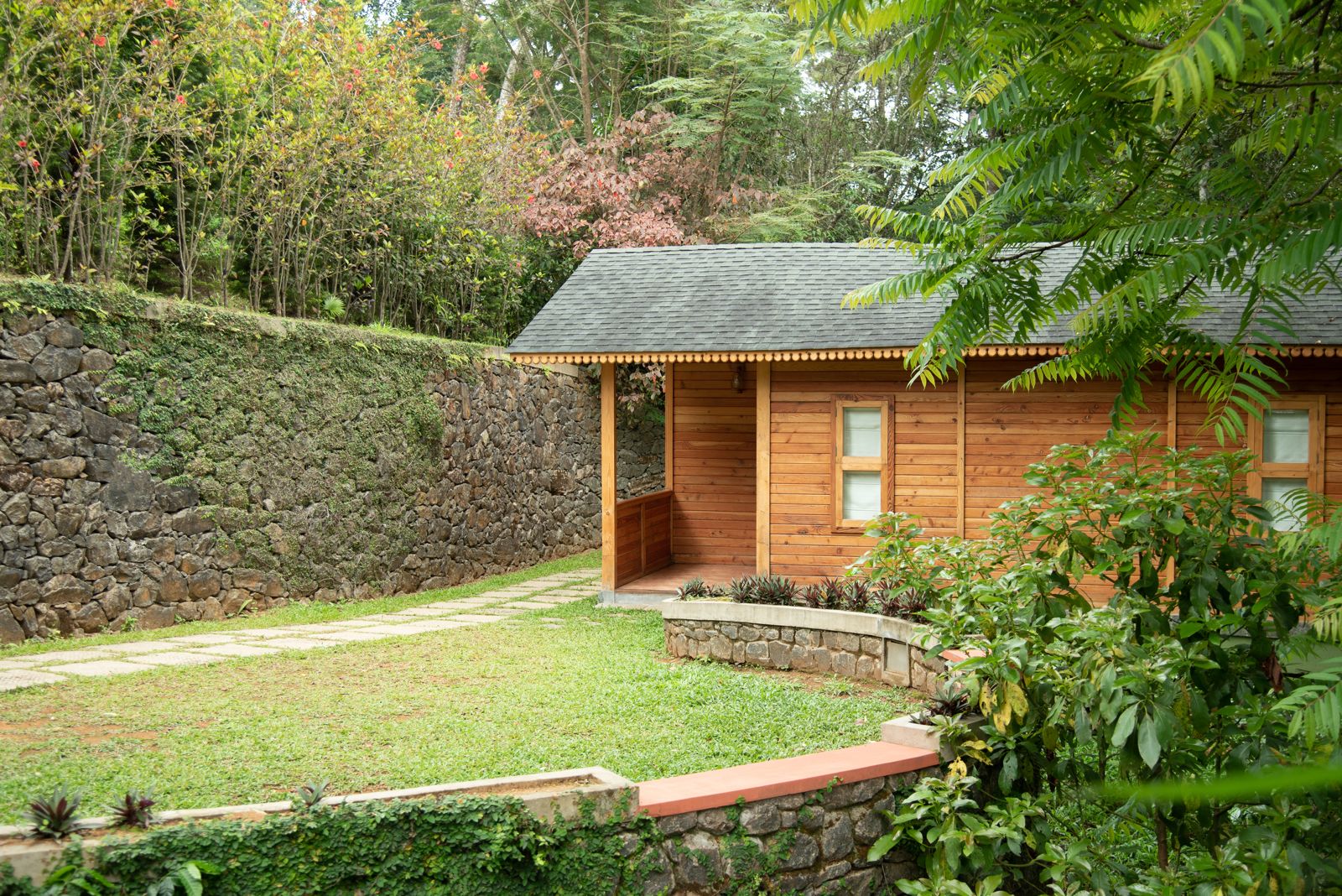 Misty Mountain Plantation Resort