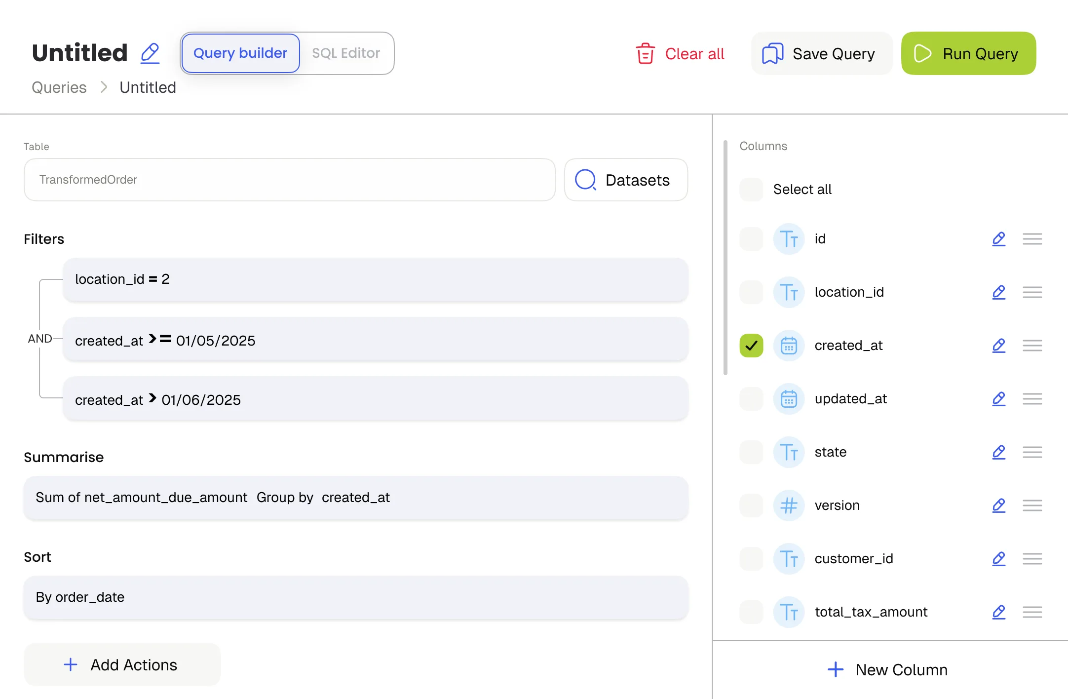 Query builder interface displaying filters and summarized data fields for SQL-based analytics within the ERP system.