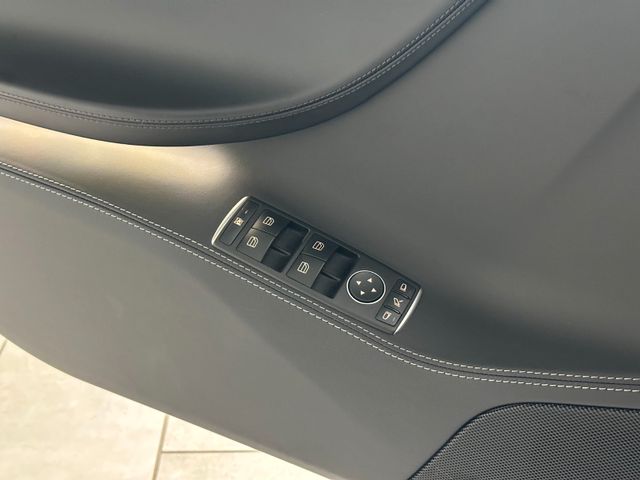 TESLA Model S 2018 WHITE Gebrauchtwagen - Galeriebild 13