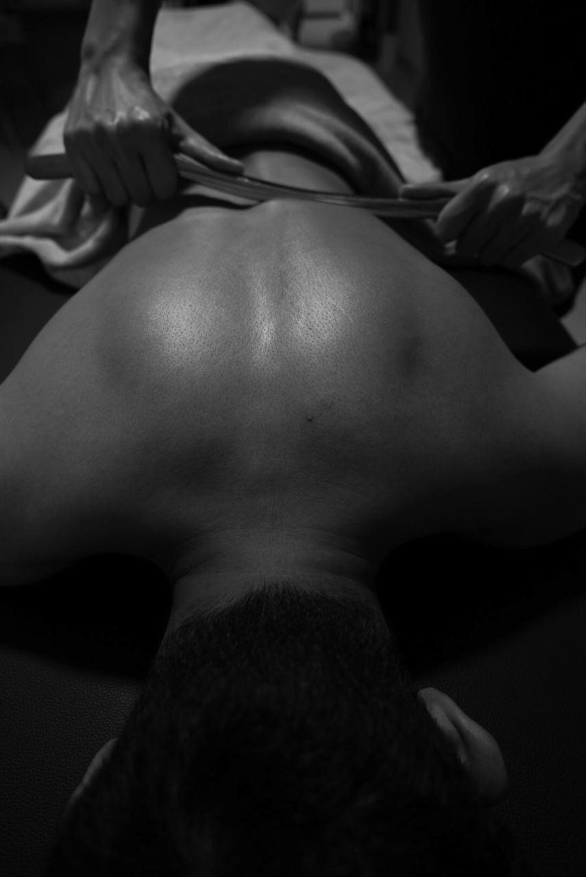 iastm on back (instrument assisted soft tissue mobilization)