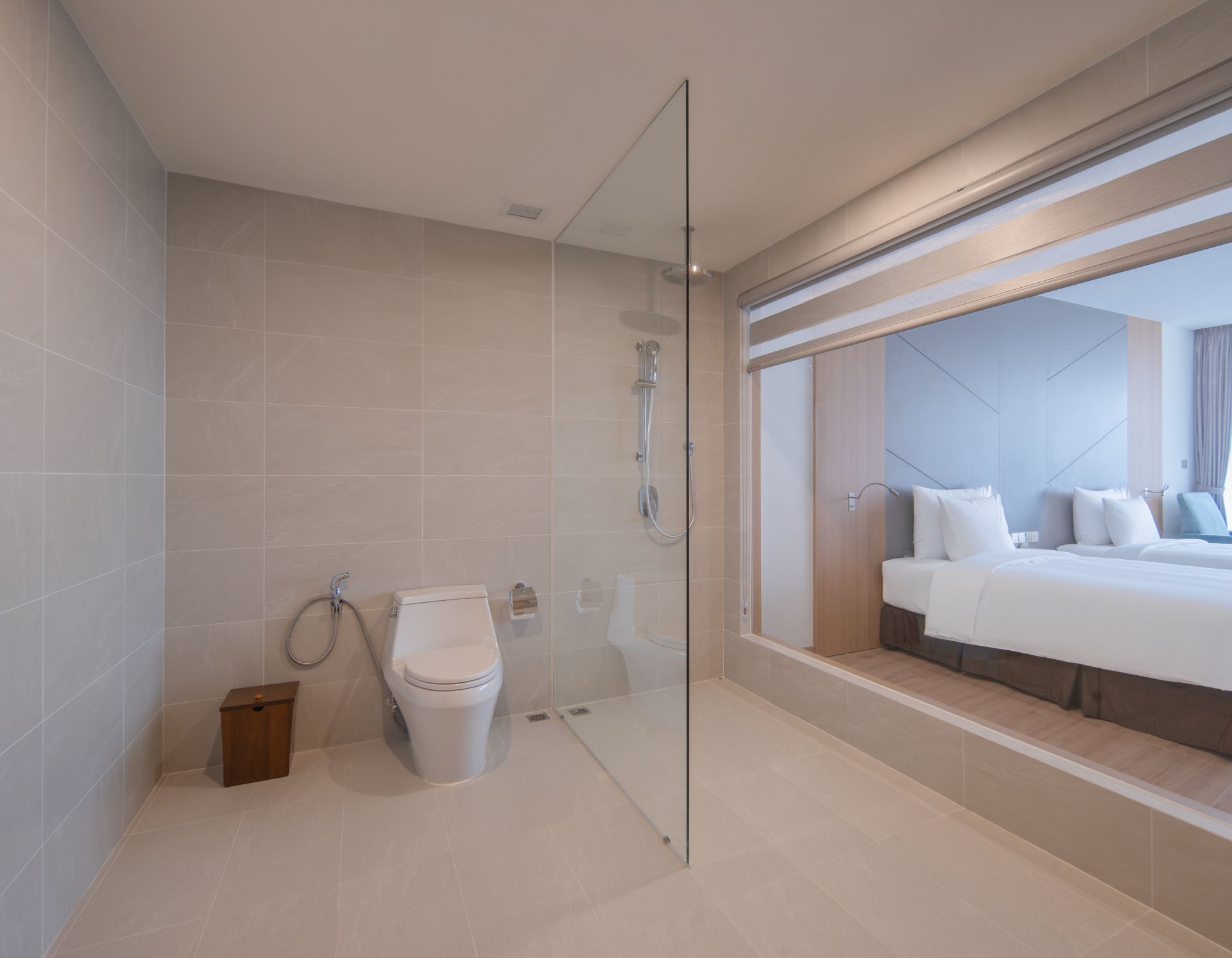 Deluxe Sea View Twin