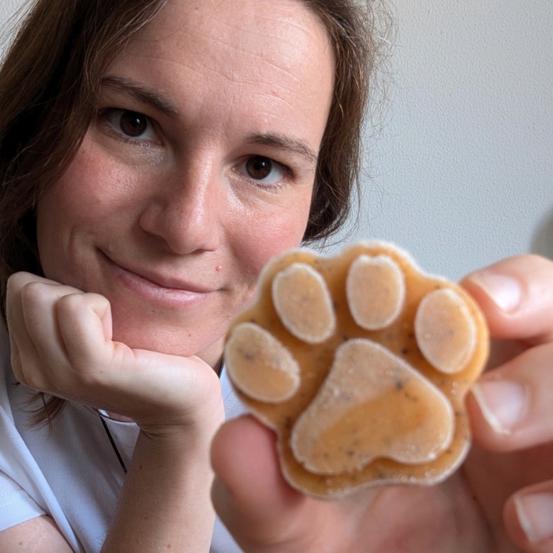 Mejora el bienestar de tu gato o perro a través de la alimentación con Neus Nutricionista Canina