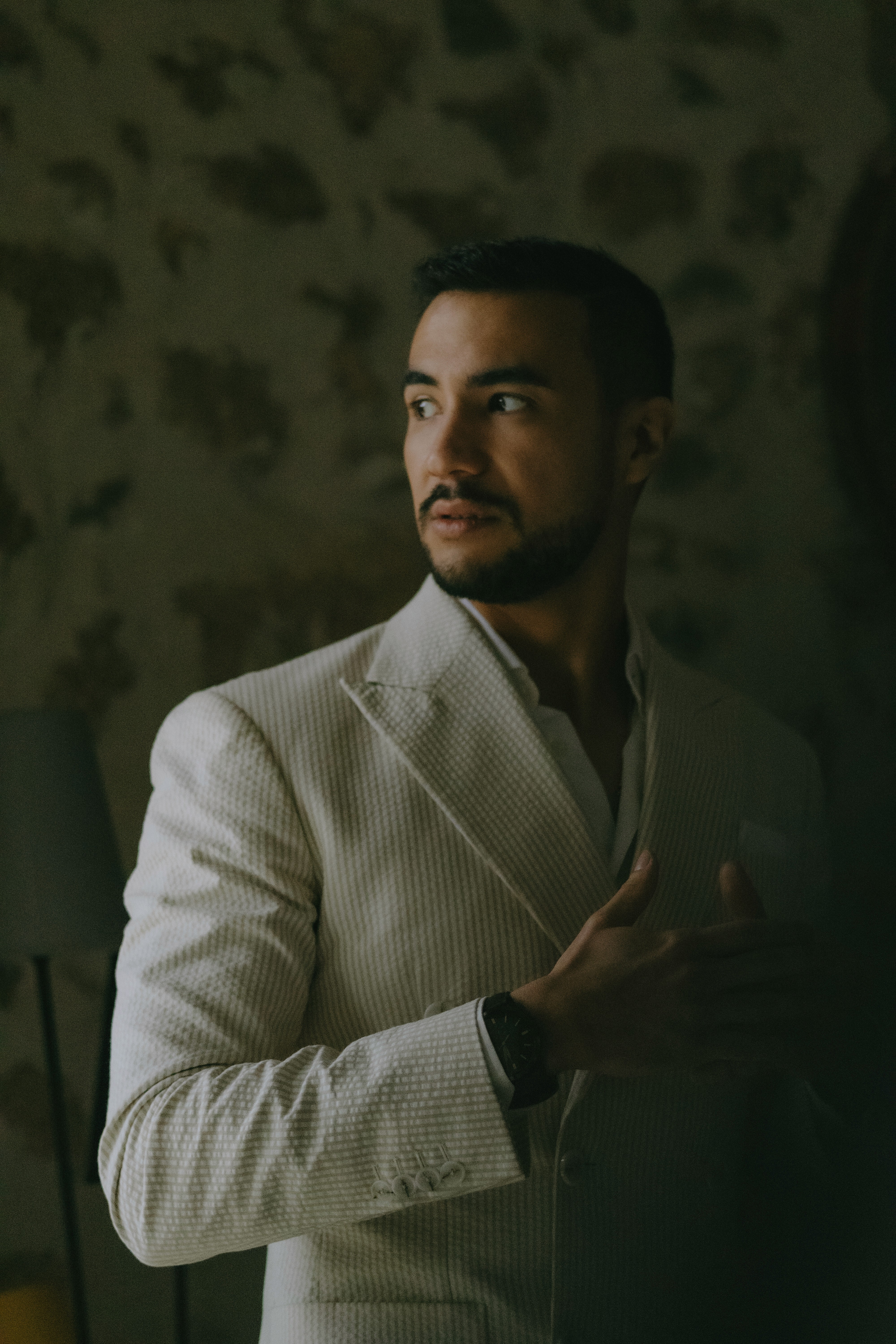 Bridal walk in motion