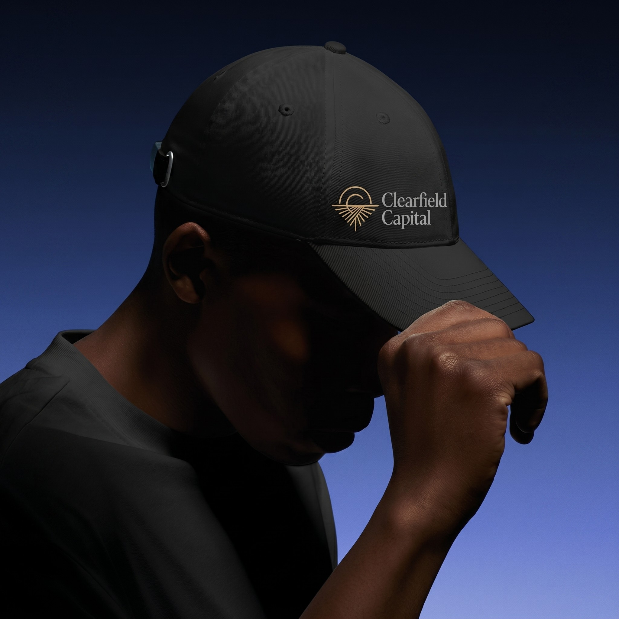 model wear a branded cap