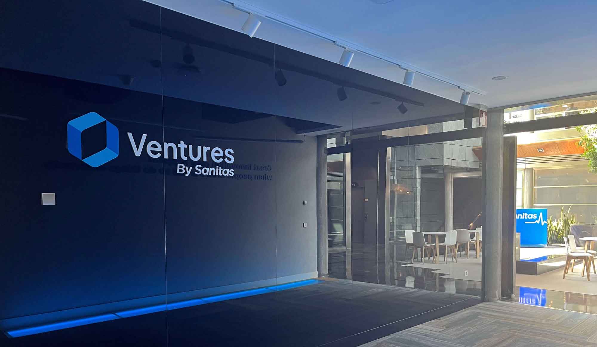 Sala y Logo Ventures By Sanitas