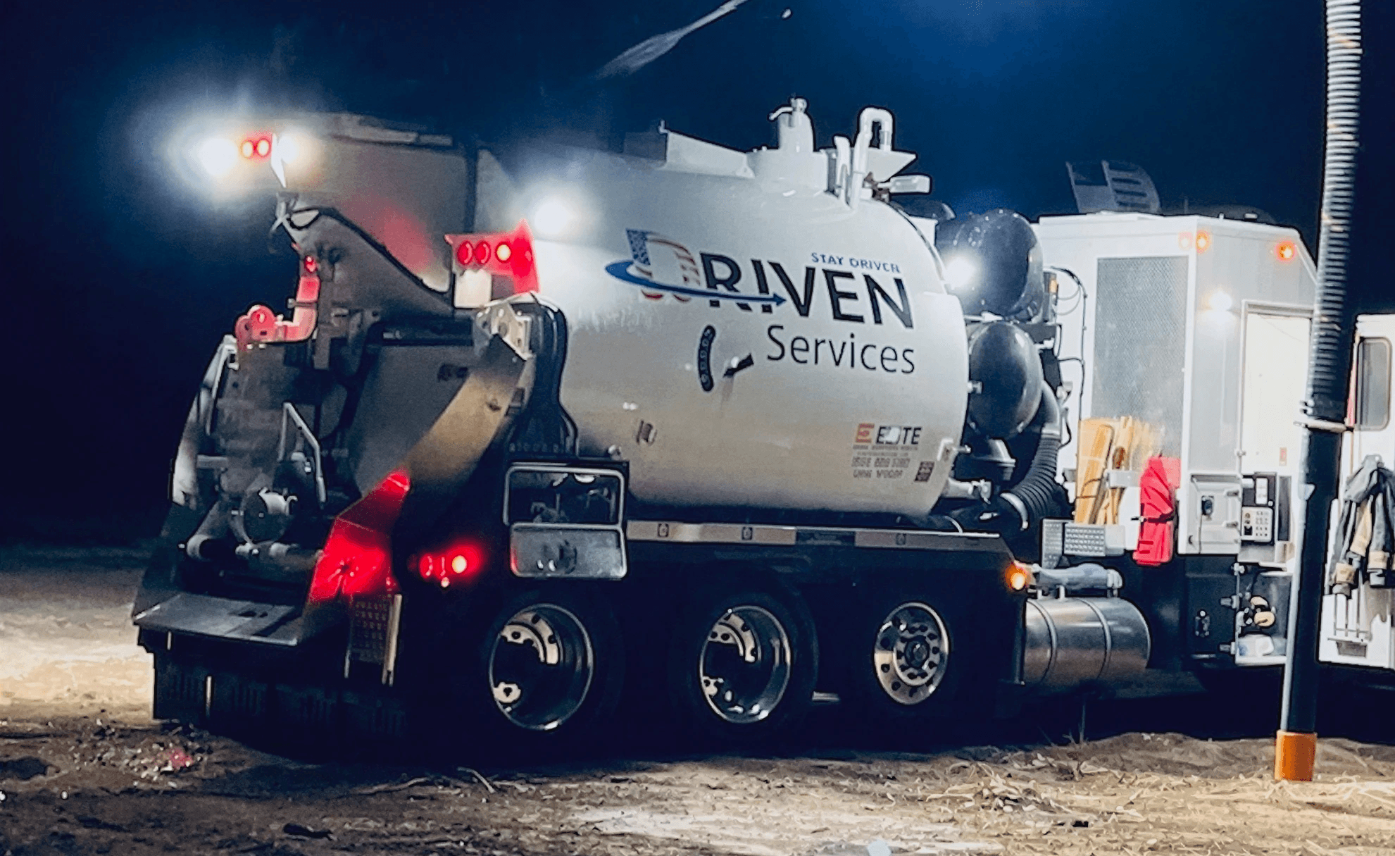 Dynamic picture of a cyclist riding downhill