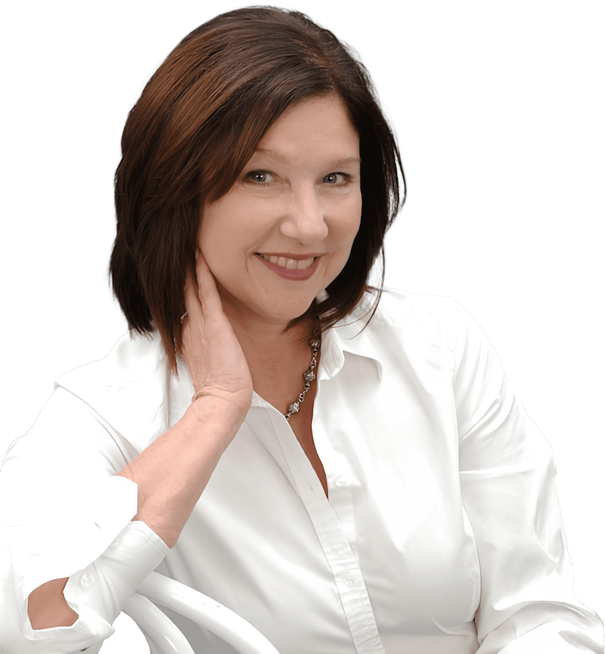 Image of a dark haired woman. This is Coach Mo, founder of Clear Mold and author of this blog