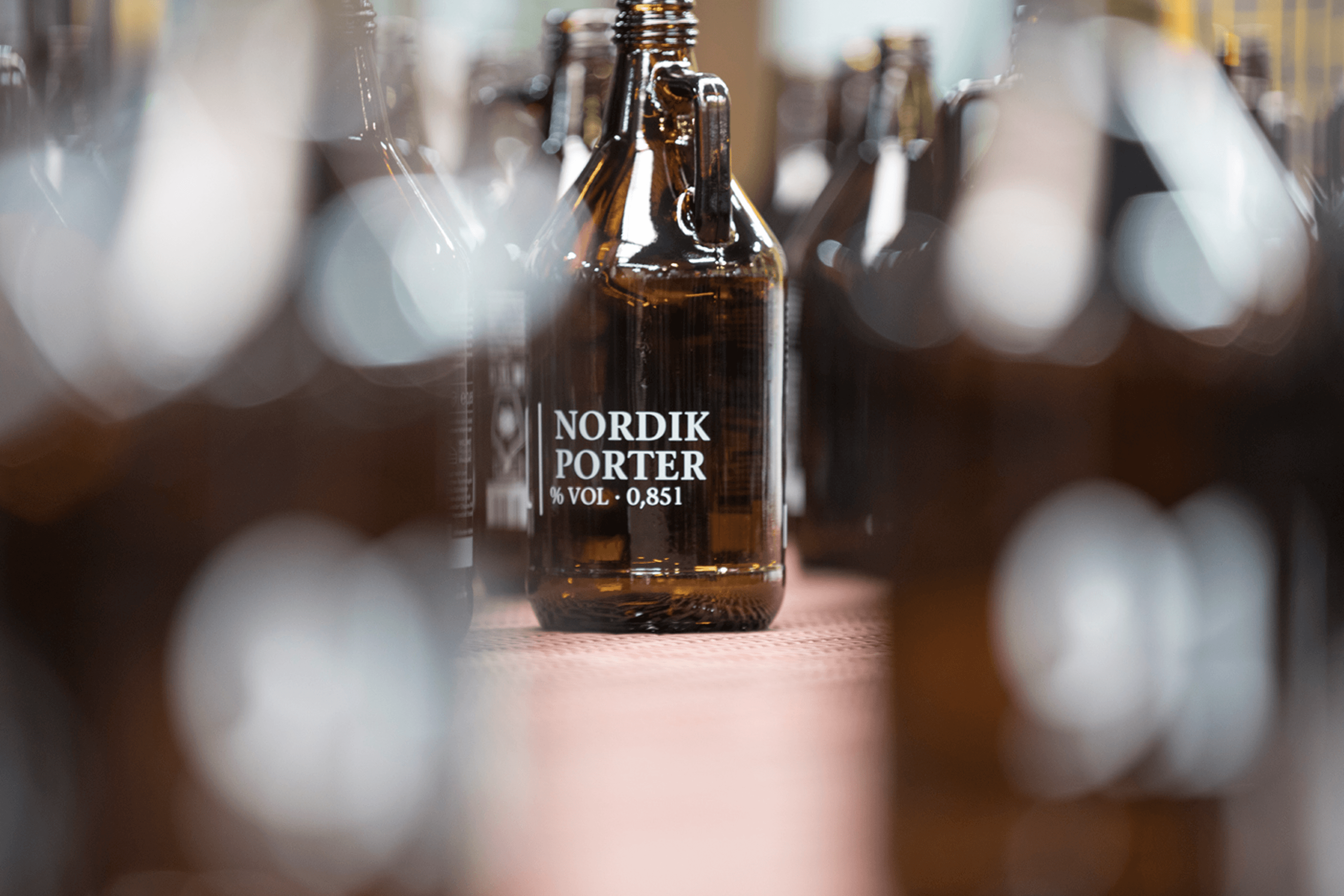 Nordik Porter beer bottle with %VOL 0,851