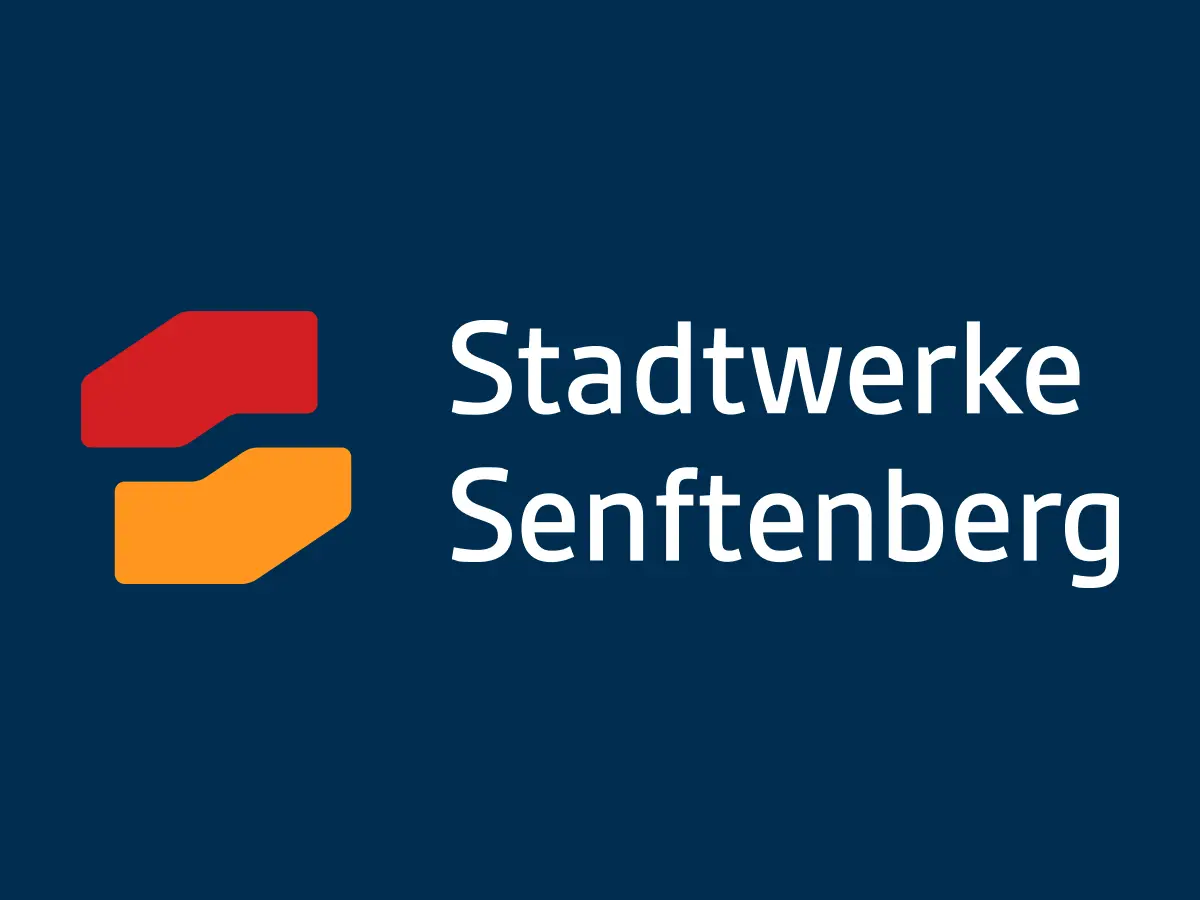 Mitarbeiter führt Reperaturen aus