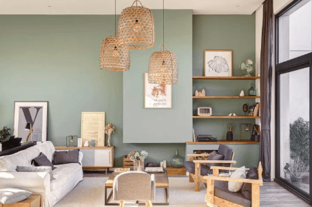 worker on laboratorium