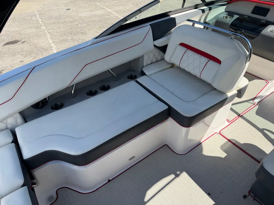 Boat thumbnail 2