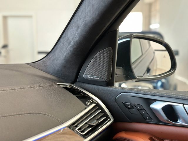 BMW X7 2021 BLUE Gebrauchtwagen - Galeriebild 16