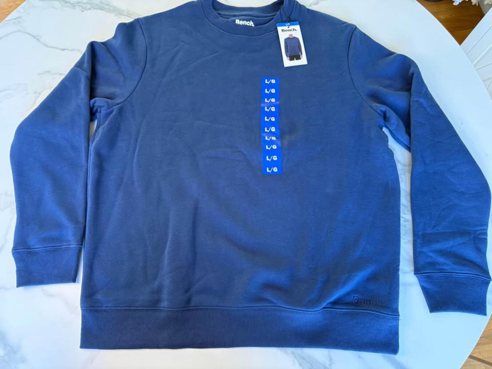 L / Blue