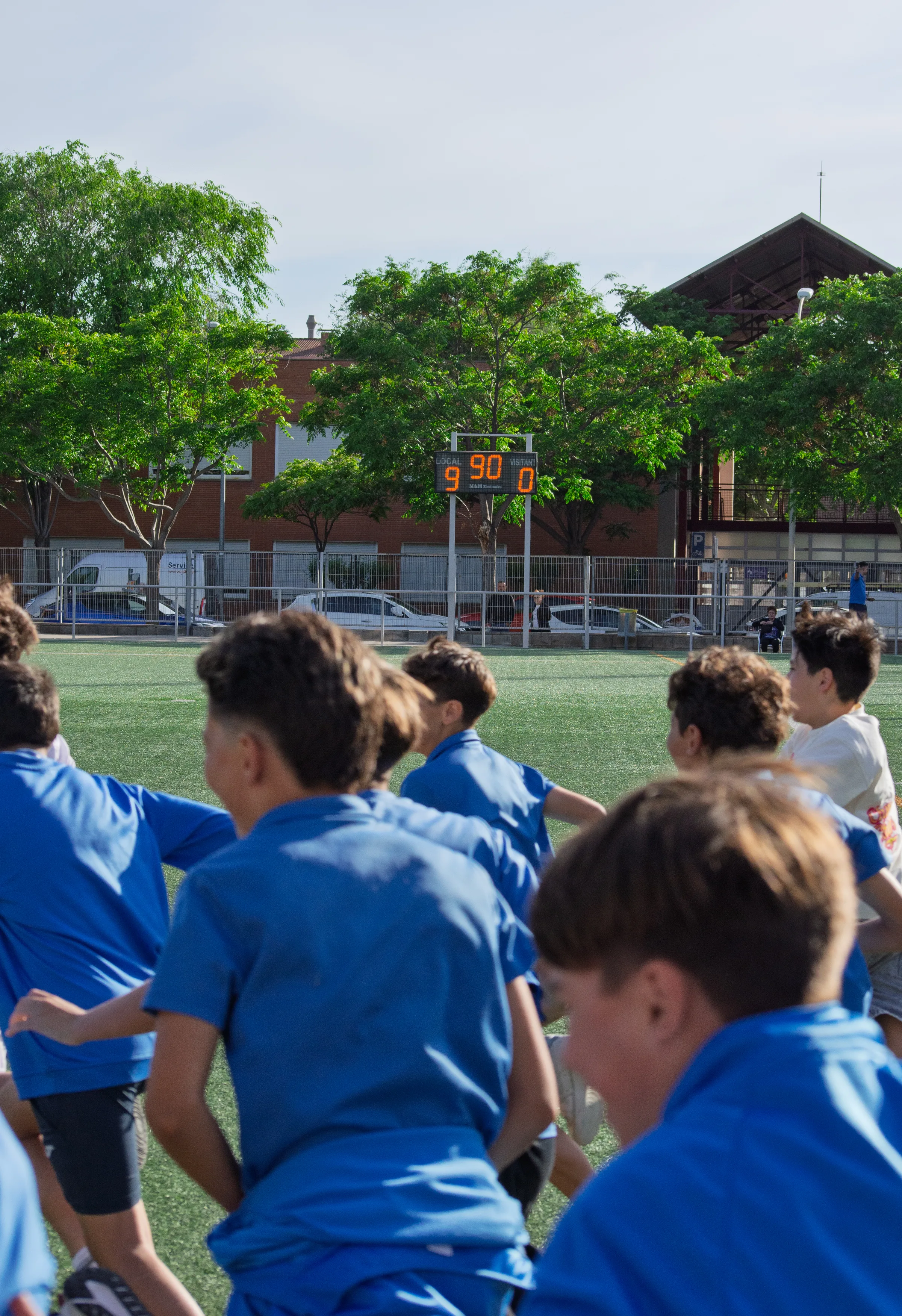 partido fútbol sala amigos Hospitalet, fotografía deportiva sala Barcelona, Nolan Pardo fotógrafo Barcelona 2026, fútbol sala interior Hospitalet