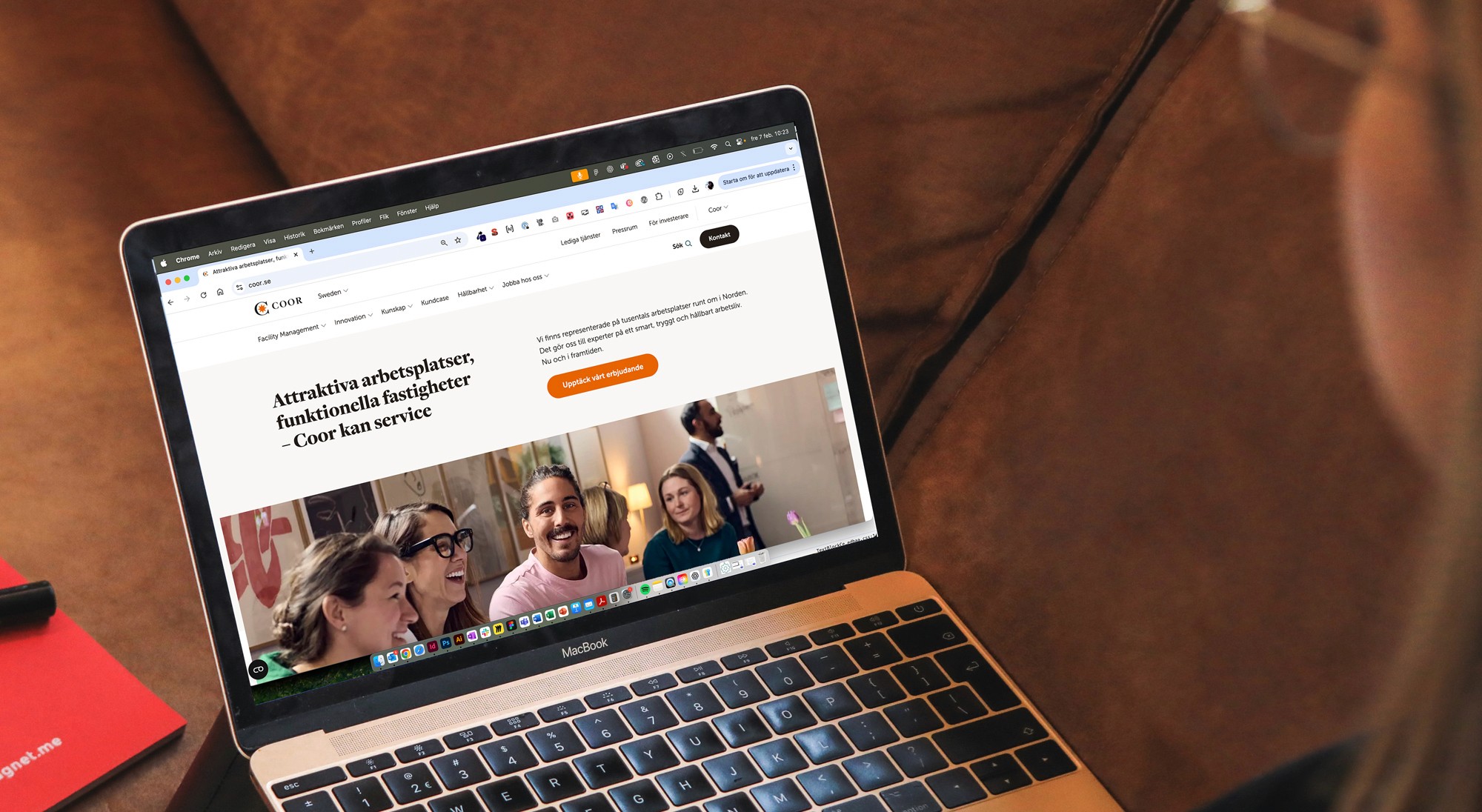 Person looking at Coor's website on a laptop.