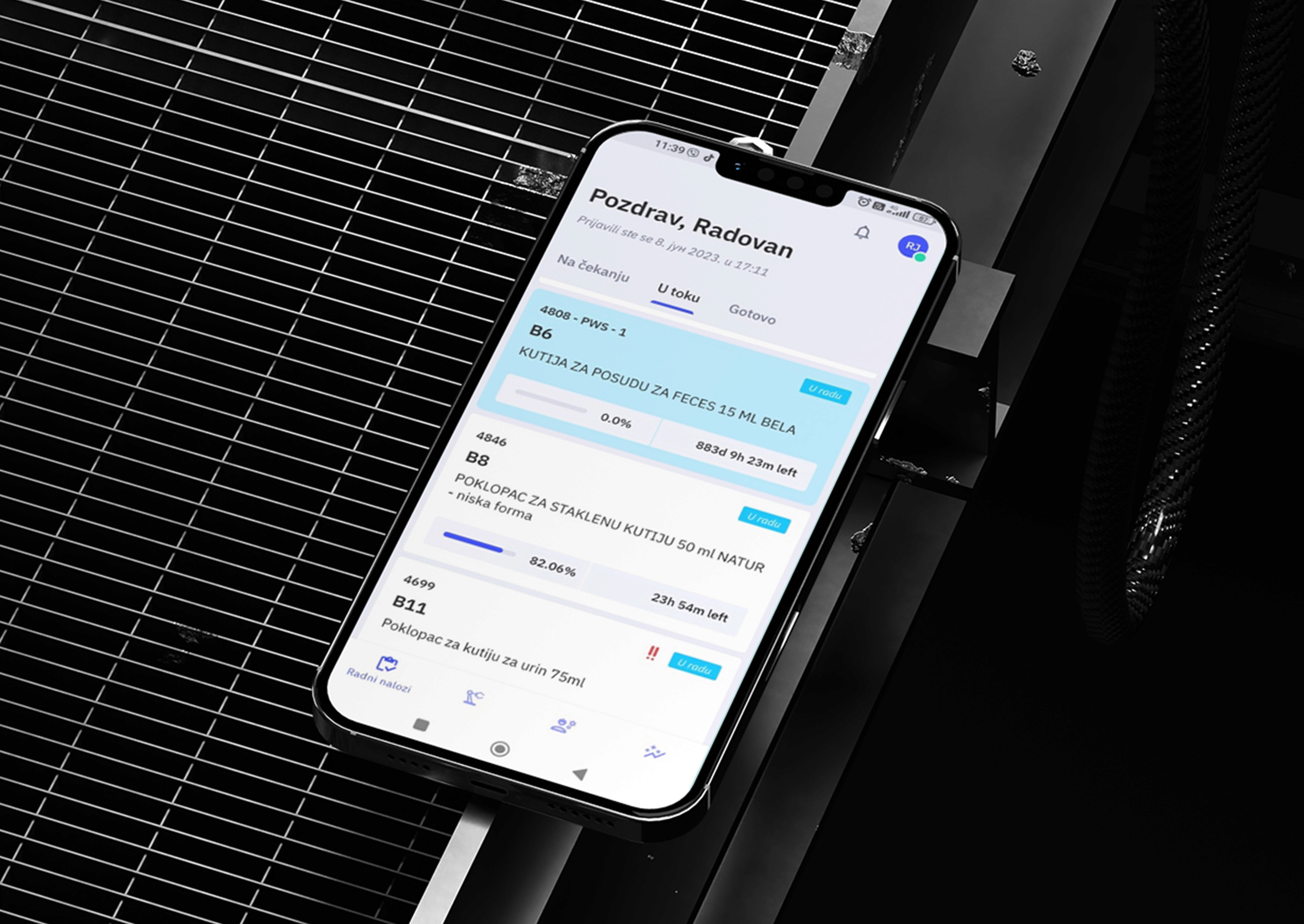 pracenje proizvodnje na aplikaciji ili kompjuteru