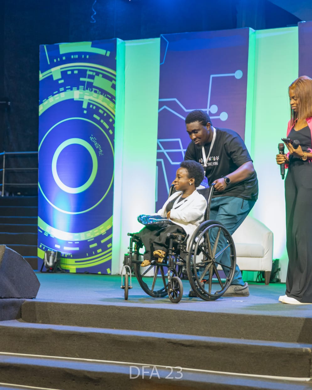 Stephanie Egharevba Speaking at Datafest Africa 2023