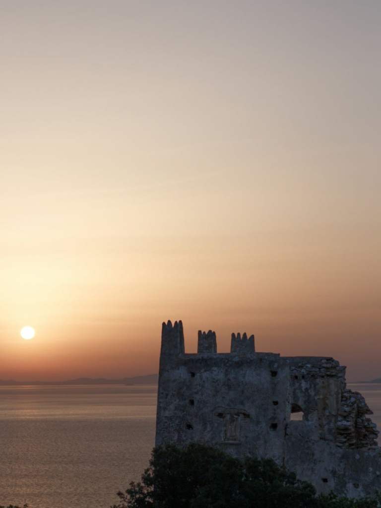 naxos castle