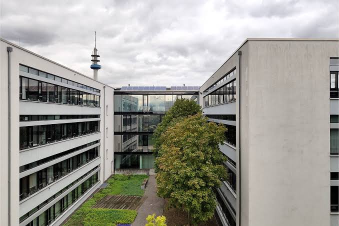 Das Bürogebäude lu-teco 1 in Ludwigshafen