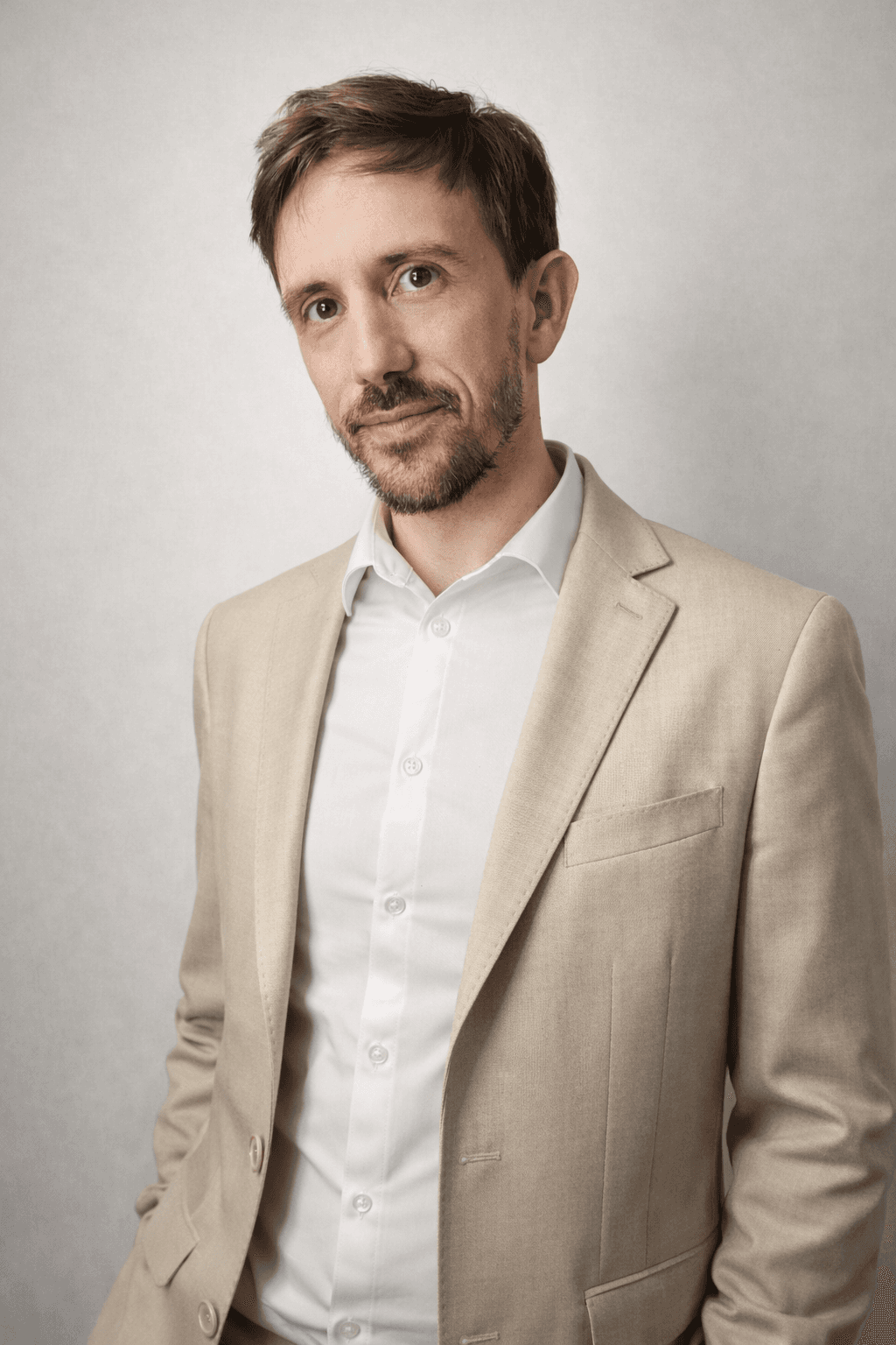 Portrait of portfolio creator – front view