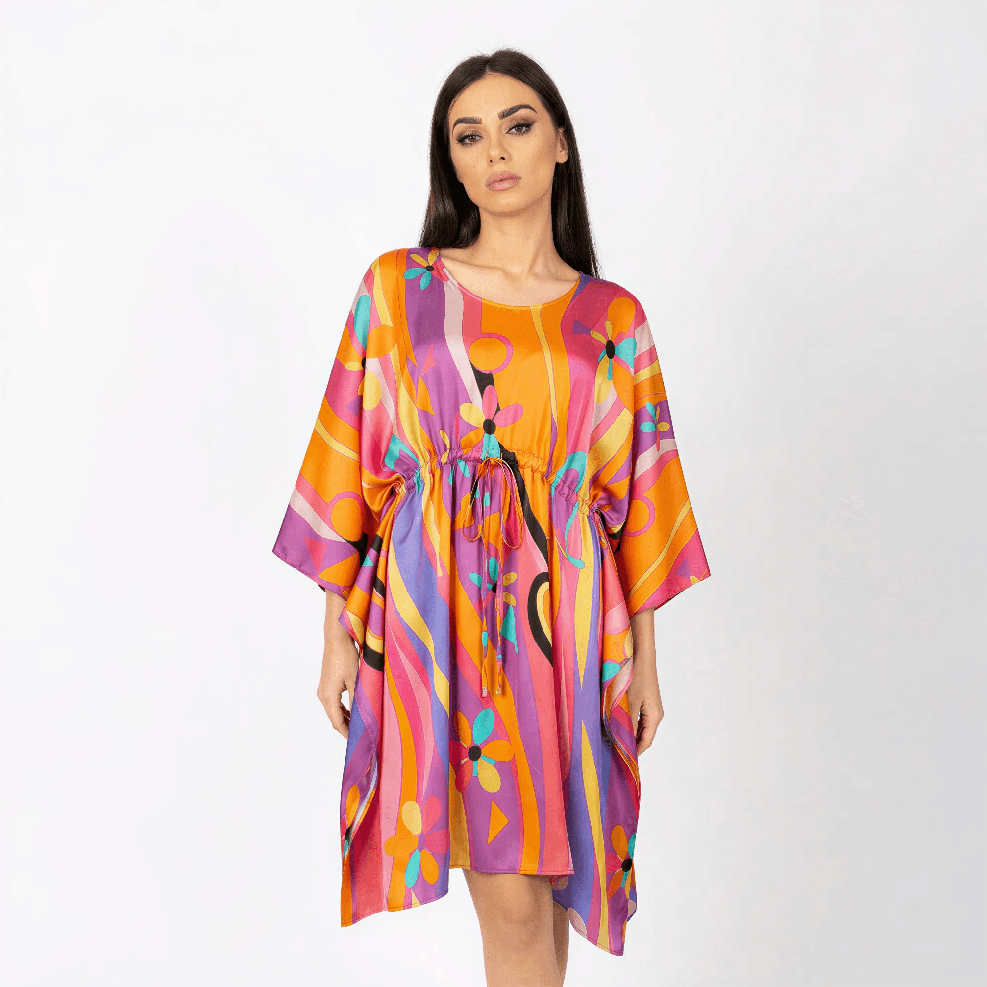 Noelle Multicolor Model