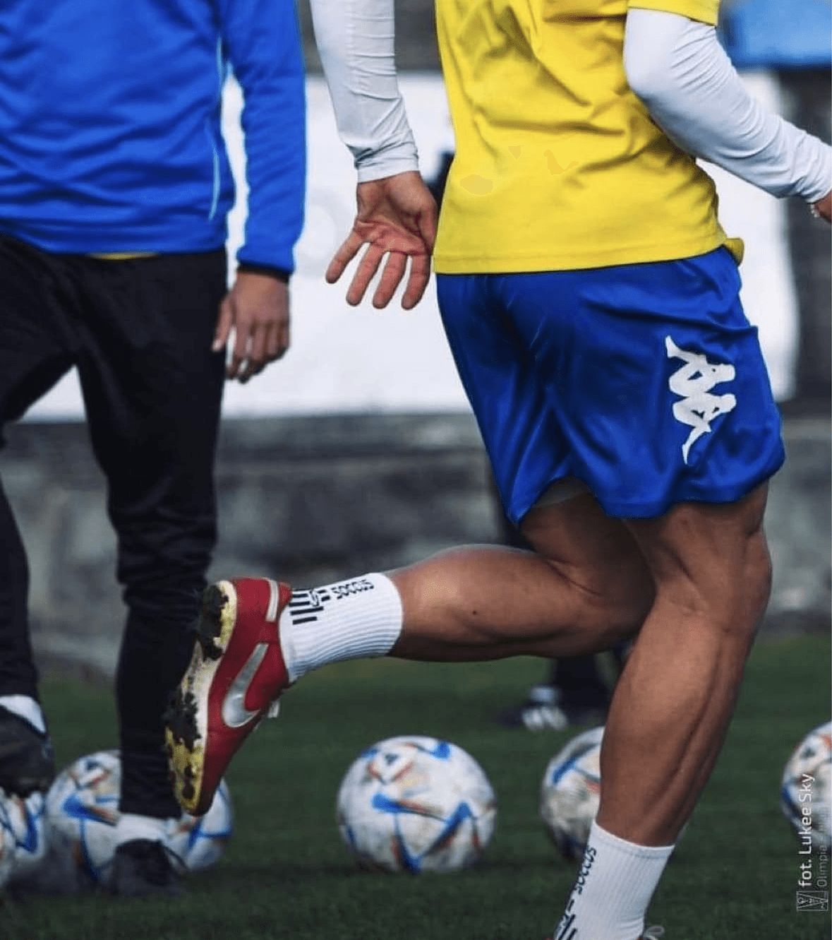 The image featured in the carousel #3