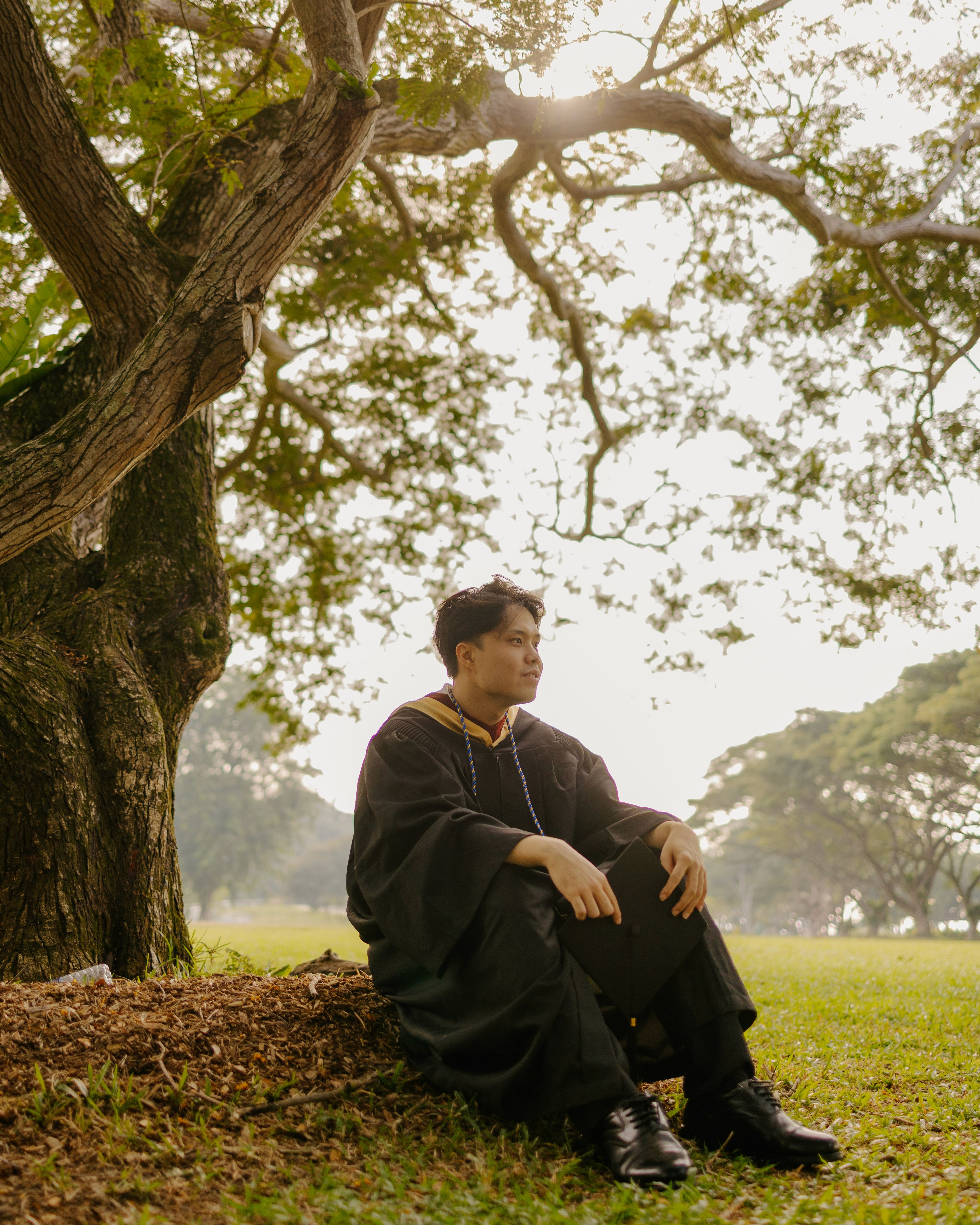 Graduation family portrait photography in Singapore outdoor session by JIREHTAKESPHOTOS