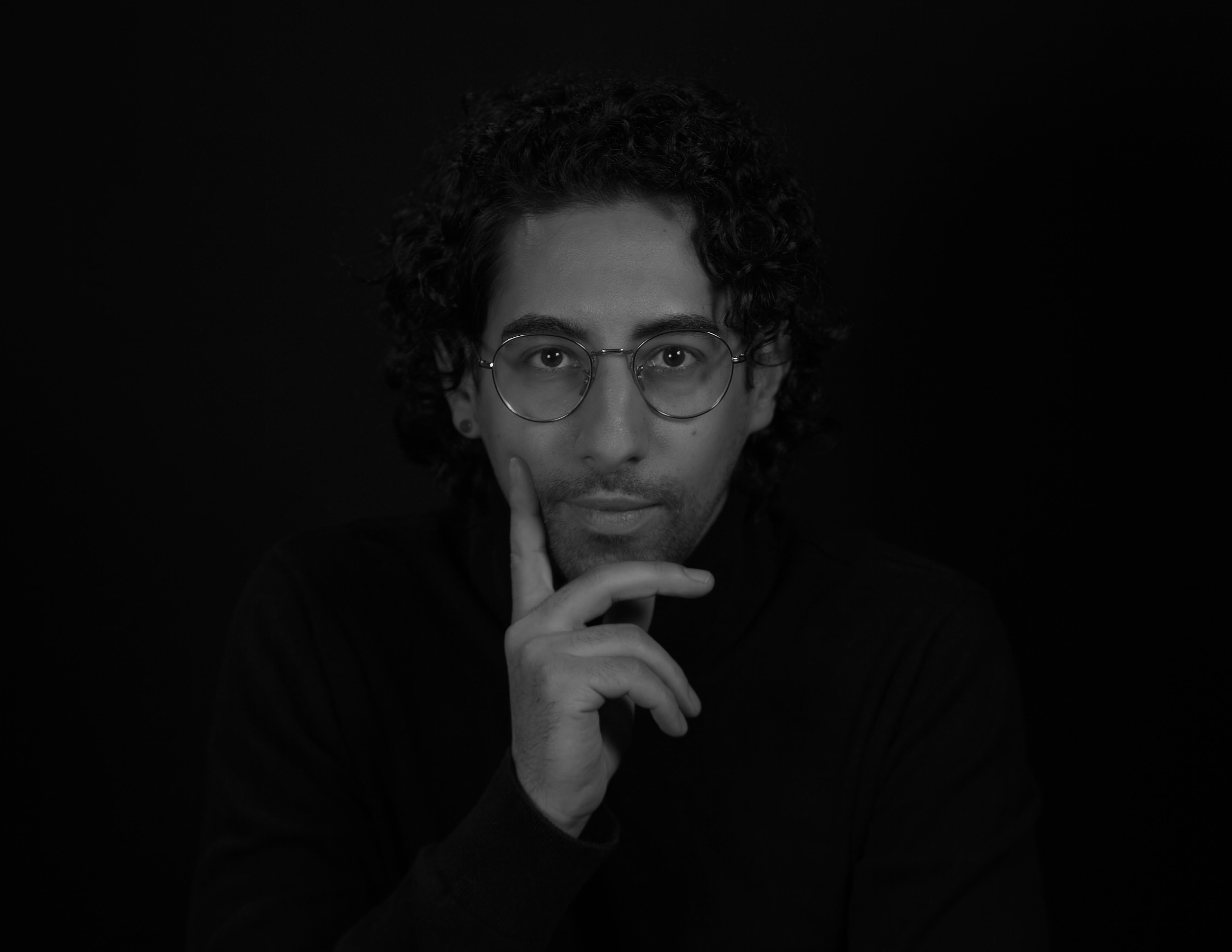 Headshot of Youssef Ouazzani, Strategic Advisor and Thinking Partner for Scaling Founders