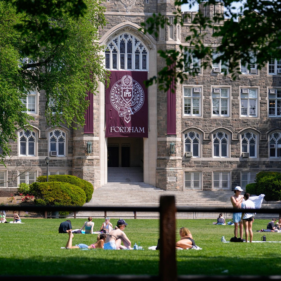 Desert Oasis exterior modeling