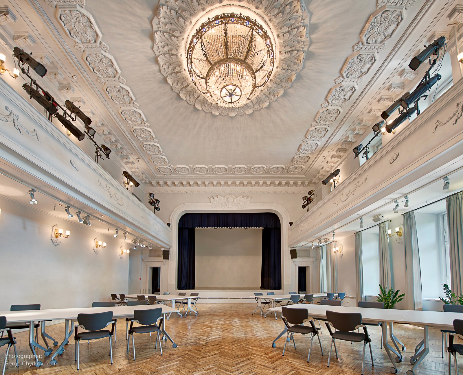 Collective Coworking by Sergei Chyrkov