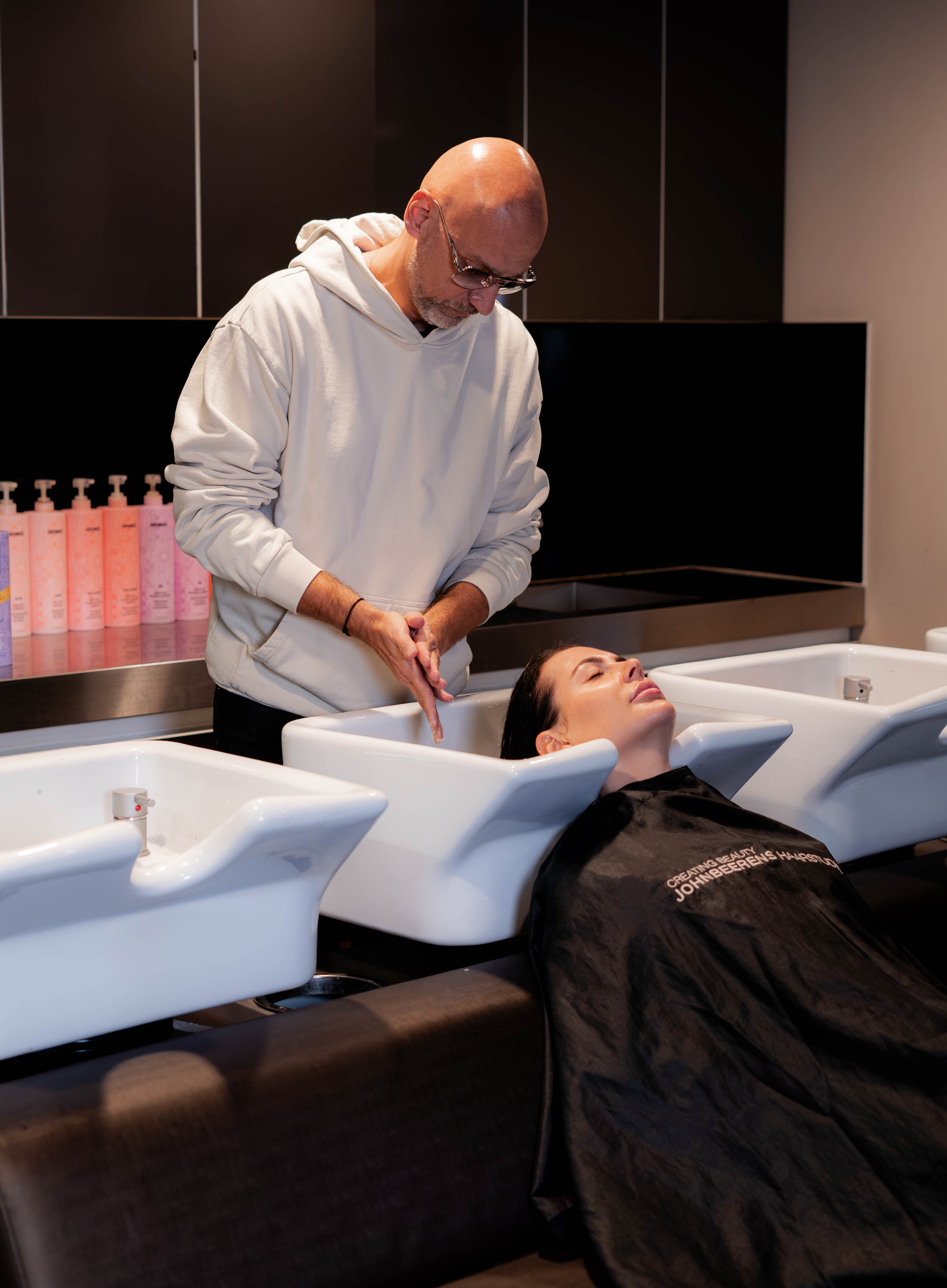 Photo of Gold in a leaf