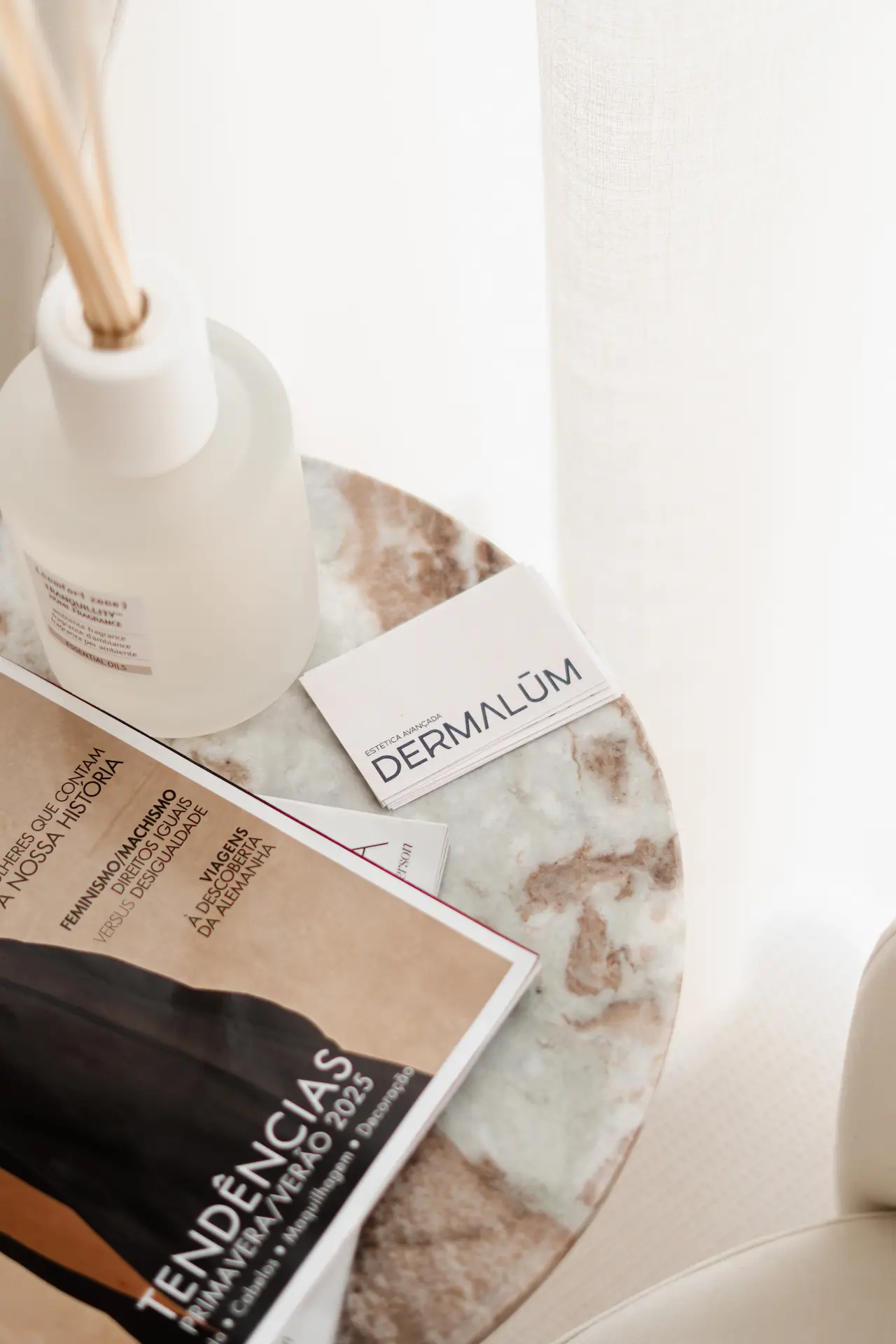 detalhe-mesa-dermalum