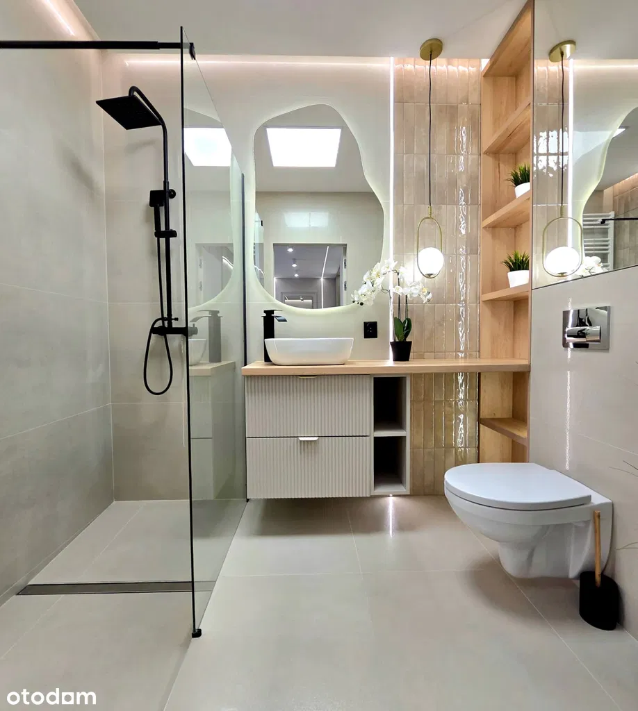 Image of a bathroom