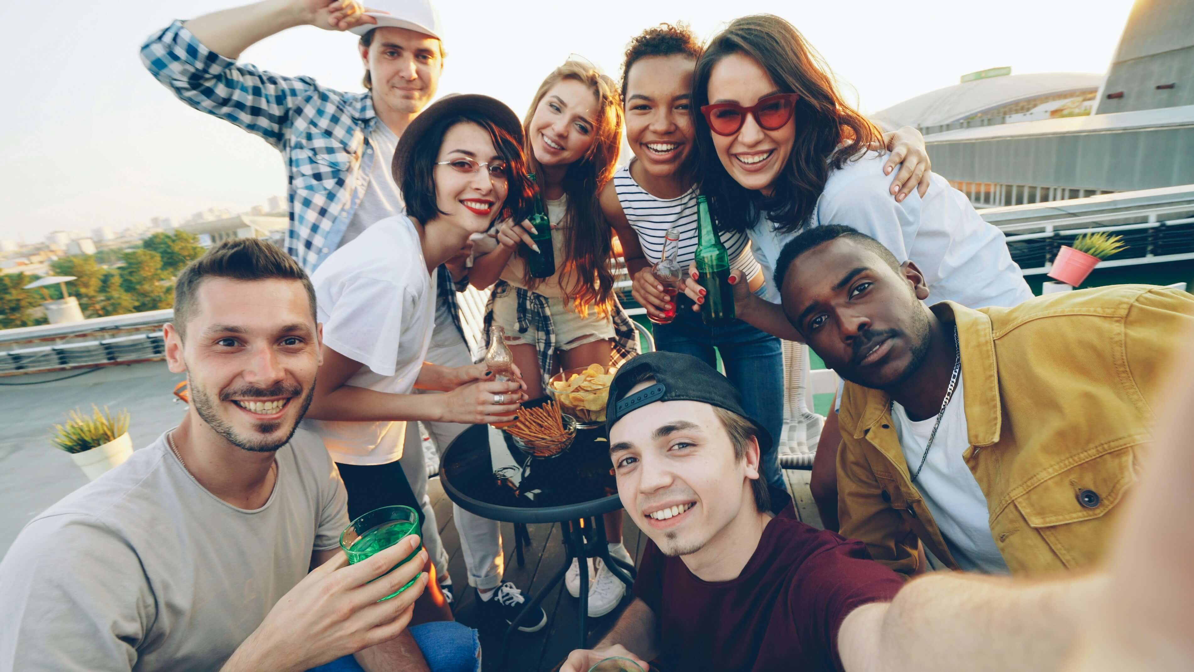 friends having drinks