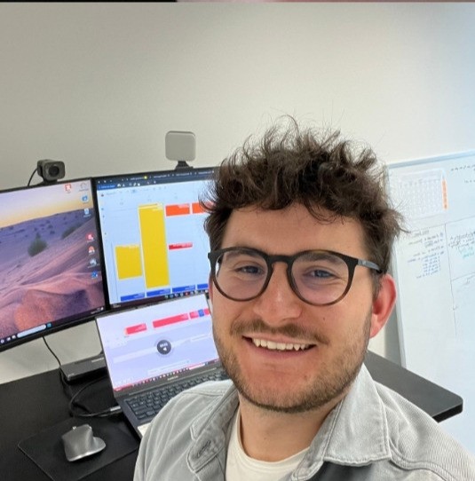 Softwareentwickler bei der Arbeit