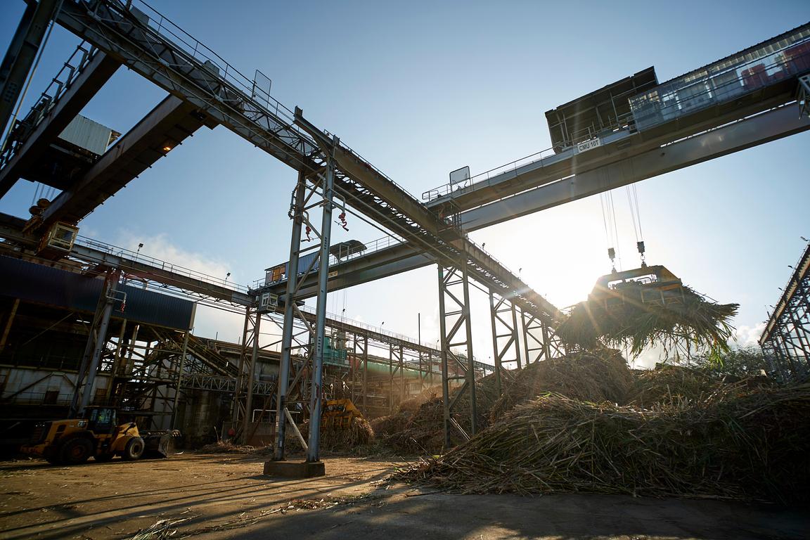 Reportage photo corporate et industriel à La Réunion mettant en avant les infrastructures de marque par David Dijoux
