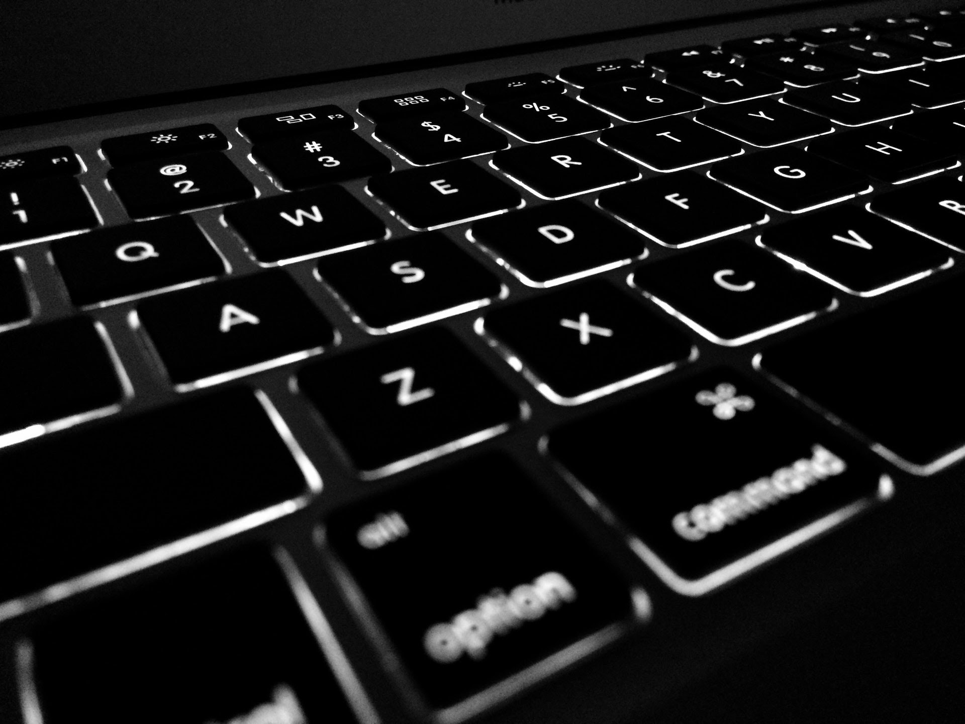 Teclado de computador retroiluminado