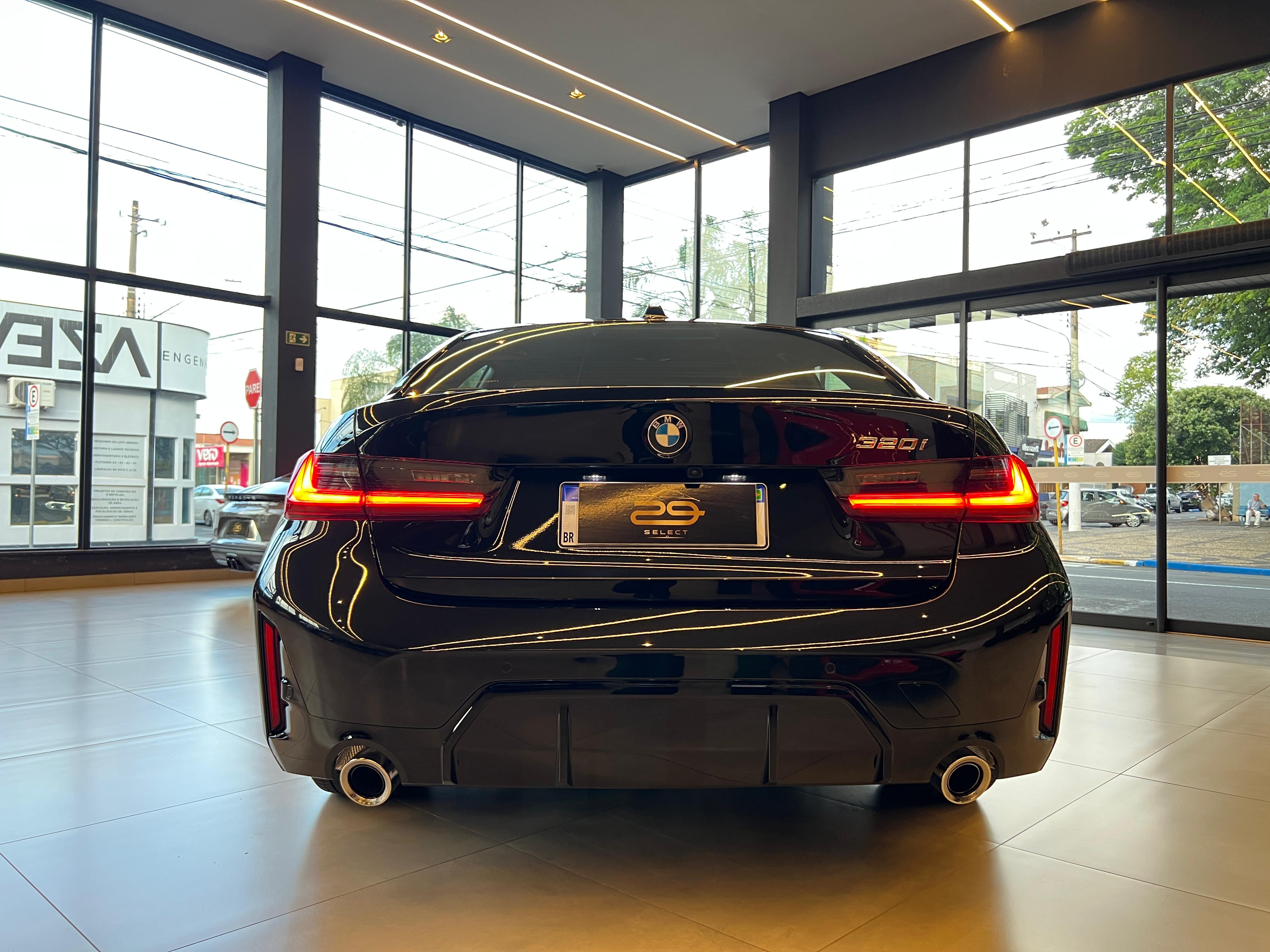 Bmw-320i-msport-29select