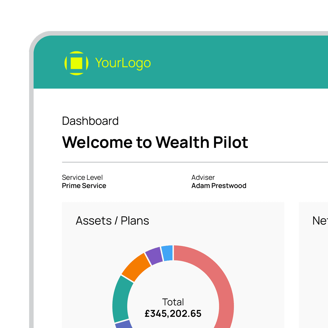 Clario cashflow overview card displaying income and expense trends over the past 7 days with a line chart.