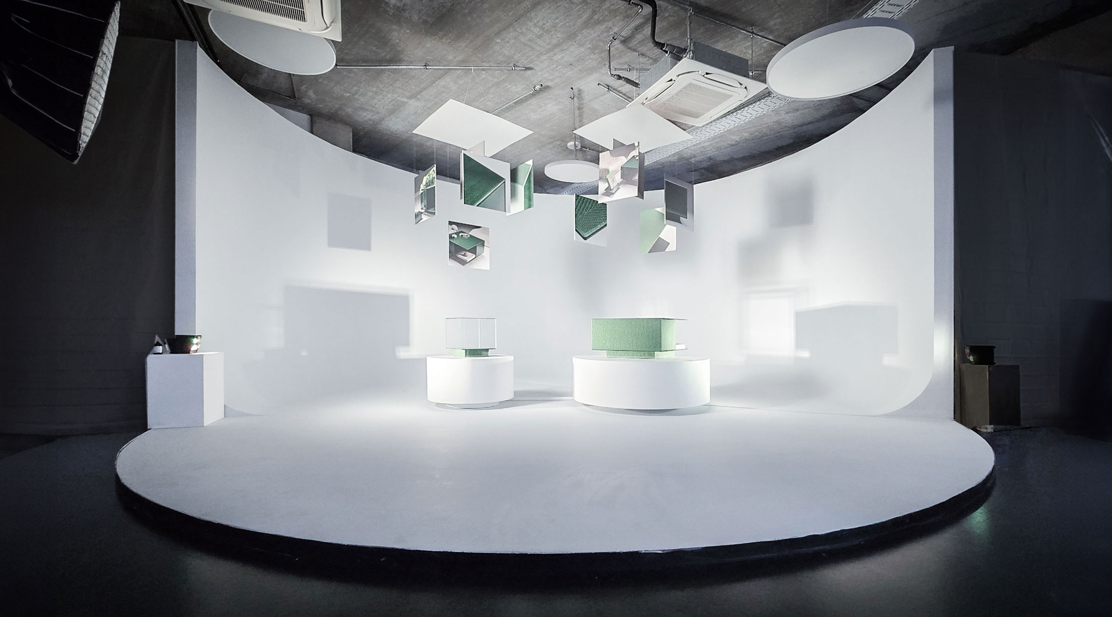Infinity Booth Cyclorama-Hohlkehle für Video und Foto Produktionen und Projection Mapping