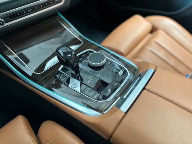 BMW X7 2021 BROWN Gebrauchtwagen - Galeriebild 20